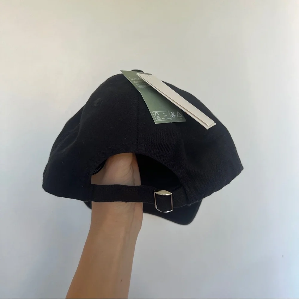 H&M kids black adjustable baseball cap 8-14 Y